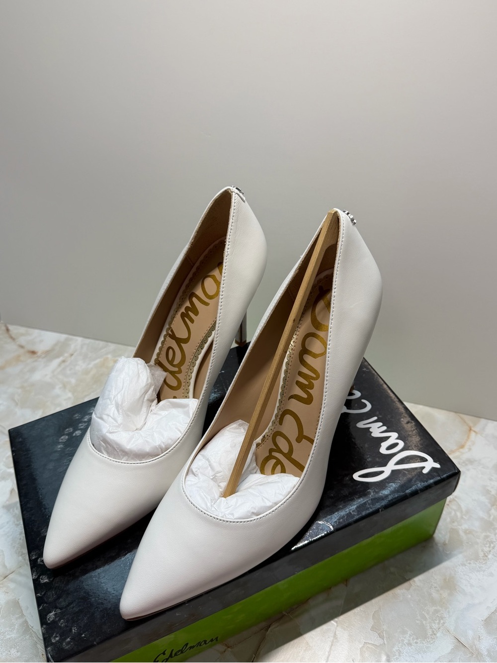 Sam Edelman White Pointed Toe Stiletto Pumps